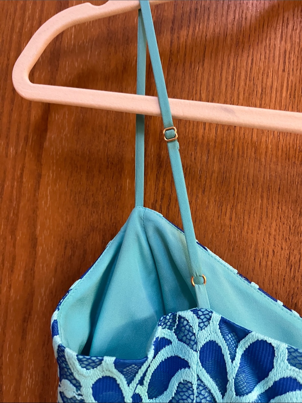Lilly Pulitzer Avalon Lace Slip Dress. Size 4. Like new. - Picture 5 of 8